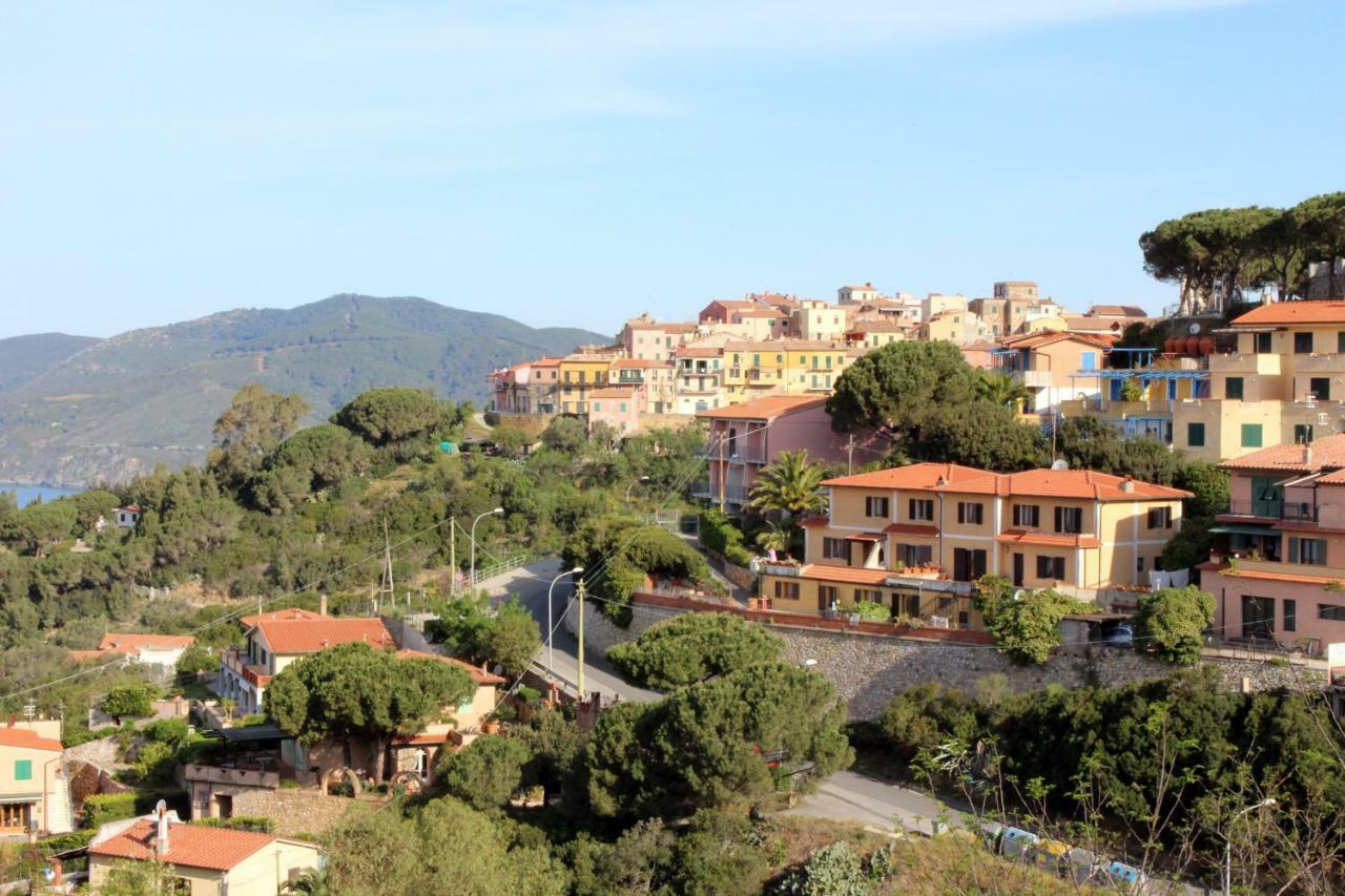 Struttura Turistica Villa Calamita Capoliveri  Exterior photo